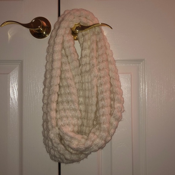 Aeropostale Accessories - Aeropostale Knit Scarf - Cream